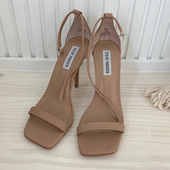 Steve Madden Nude Strappy Heels - Picture 1 of 7